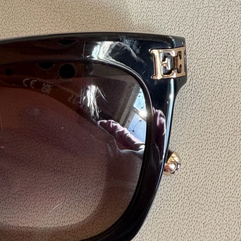ESCADA SESF56K Black Sunglasses. W/Case & Cloth! NEW! RT $ 169. - Picture 3 of 8